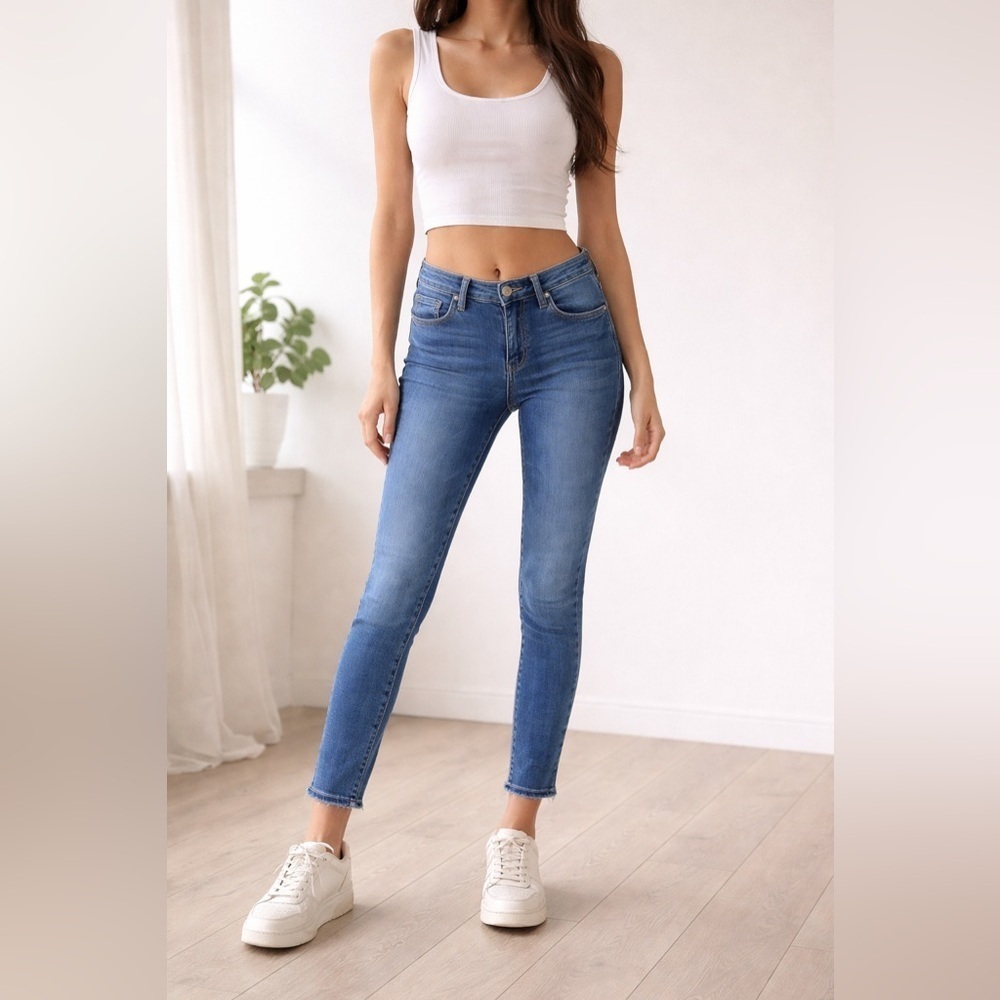 AG Adriano Goldschmied Low Rise Skinny Jeans 26R Ankle Crop Cigarette Leg 25x25